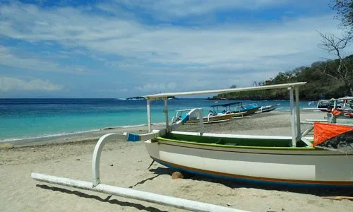 Objek wisata Virgin Beach di Karangasem