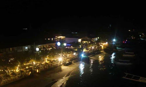 Suasana kehidupan Malam di Gili Trawangan